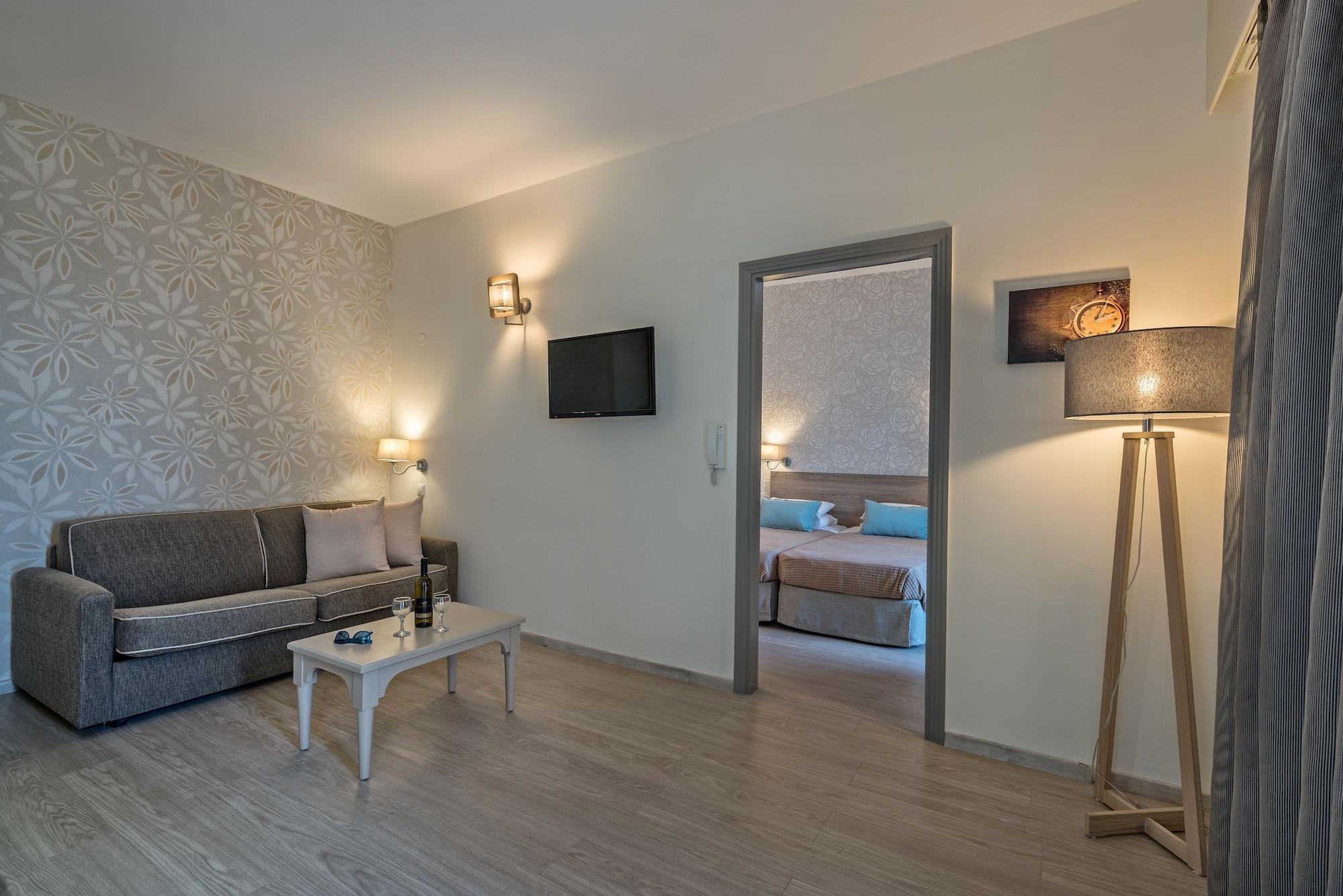 Icarus Suites & Apartments By "Lefkoniko" 罗希姆诺 外观 照片
